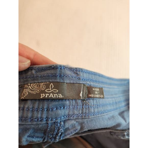 prAna Women's Cargo Shorts Size 4 Blue 28" Waist 4" Inseam Outdoor Hiking - Picture 3 of 5